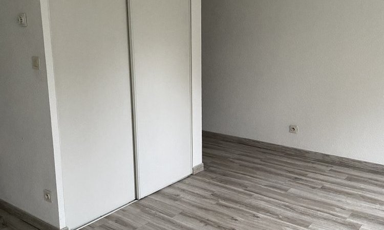 Rénovation et aménagement d'un studio meublé à Dijon