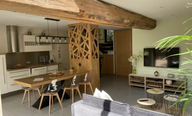 Rénovation d'un gite à Courtivron: LES DEPENDANCES - L'ECURIE, Dijon, Kréatitud Design d’intérieurs