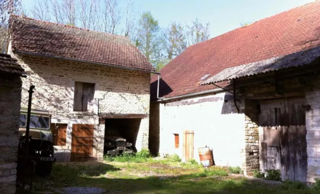 Rénovation d'un gite à Courtivron: LES DEPENDANCES - L'ECURIE, Dijon, Kréatitud Design d’intérieurs
