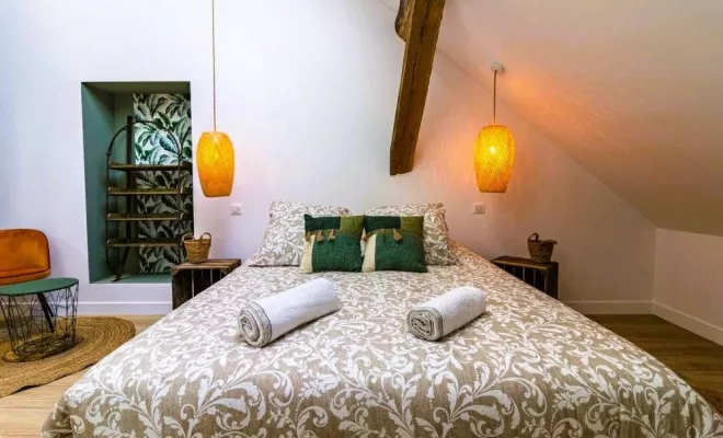 Rénovation d'un gîte à Courtivron: LES DEPENDANCES - LA GRANGE, Dijon, Kréatitud Design d’intérieurs