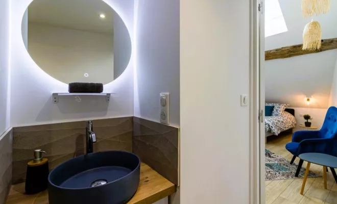 Rénovation d'un gîte à Courtivron: LES DEPENDANCES - LA GRANGE, Dijon, Kréatitud Design d’intérieurs