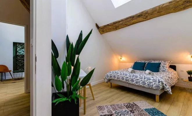 Rénovation d'un gîte à Courtivron: LES DEPENDANCES - LA GRANGE, Dijon, Kréatitud Design d’intérieurs