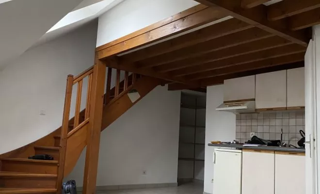Rénovation d'un studio en duplex à Dijon, Dijon, Kréatitud Design d’intérieurs
